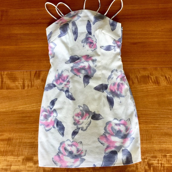 Tobi Dresses & Skirts - TOBI Dress, Extra Small (NWT)
